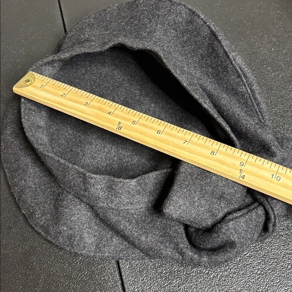 Vintage Gille Francois Paris Wool Chic Heathered Black Beret Hat